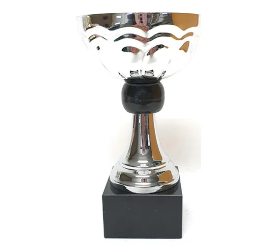 Pokal Enstyck Liten